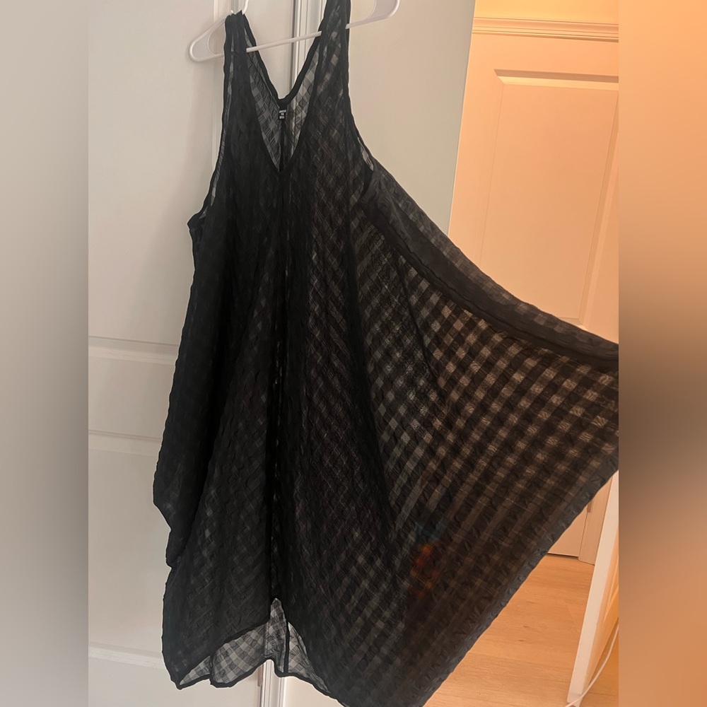 Black Sleeveless Textured Dress